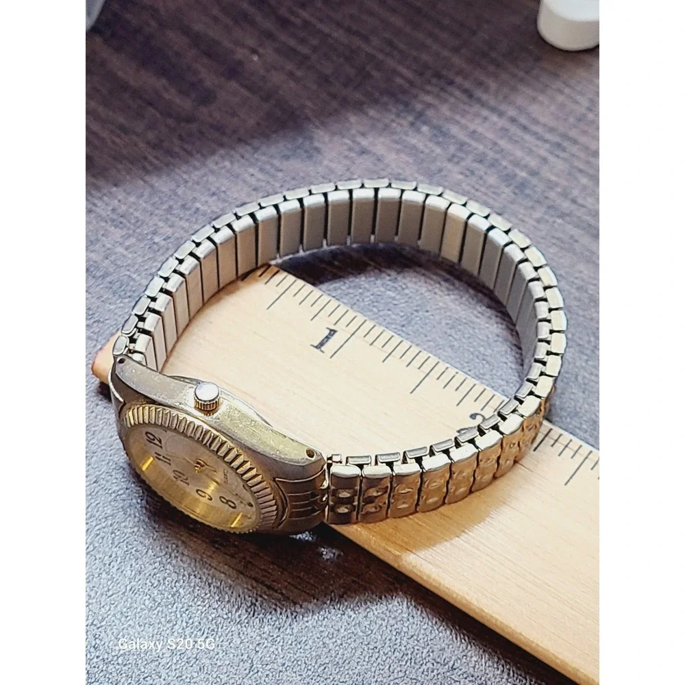 Womens Two Tone Gold‎ Silver Quartz Watch Fluted Bezel Expansion Band WS81 415